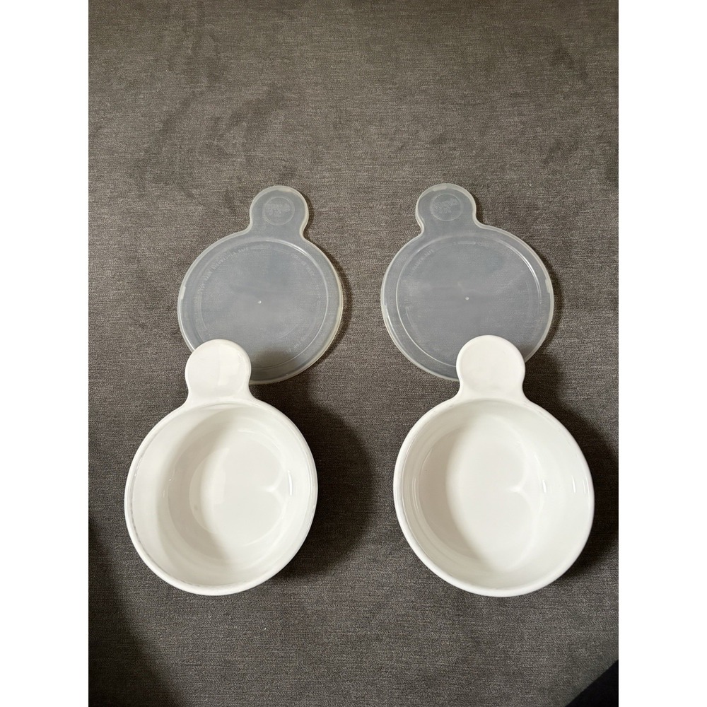 Set of 2 Vintage Corning Ware Grab-It bowls With Glass Lids Very Clean